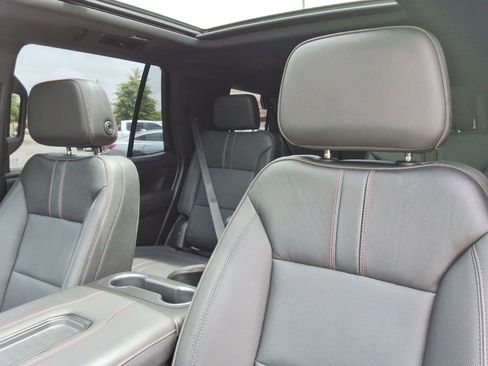 Used 2024 Chevrolet Tahoe RST w/ Luxury Package AWD/4WD image 24