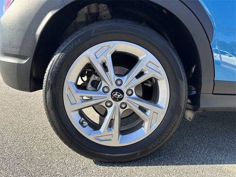 Certified 2023 Hyundai Kona SEL image 17