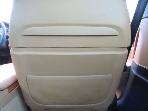 Used 2013 BMW ALPINA B7 xDrive w/ Driver Assistance Pkg image 31