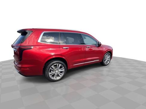 Used 2023 Cadillac XT6 Premium Luxury w/ LPO, Floor Liner Package AWD/4WD image 9