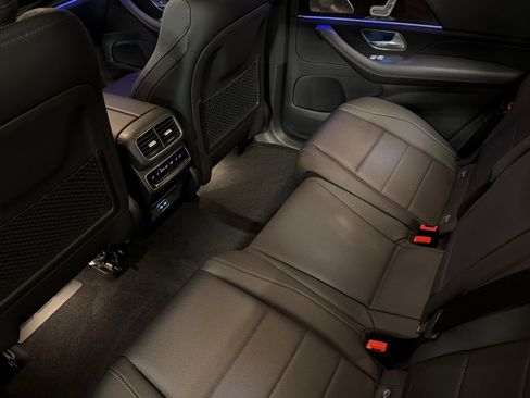 New 2026 Mercedes-Benz GLS 450 4MATIC image 11