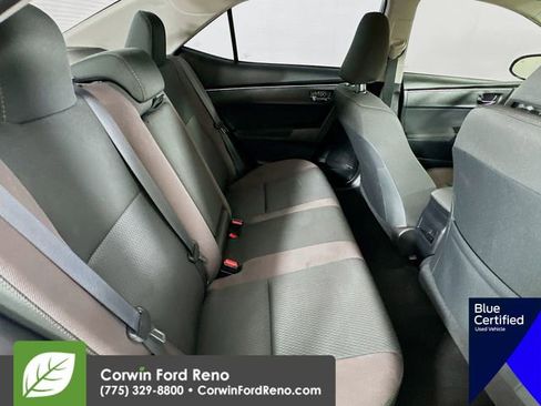 Used 2018 Toyota Corolla LE FWD image 27