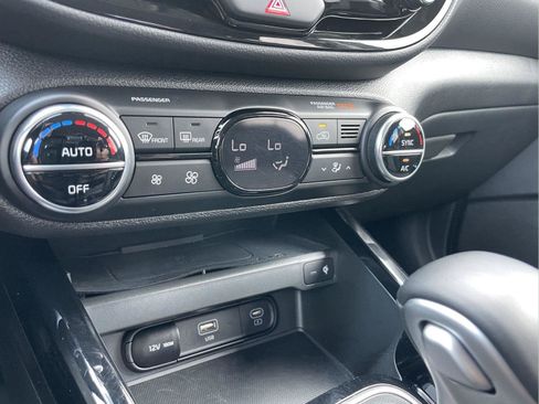 Used 2023 Kia Soul EX FWD image 28