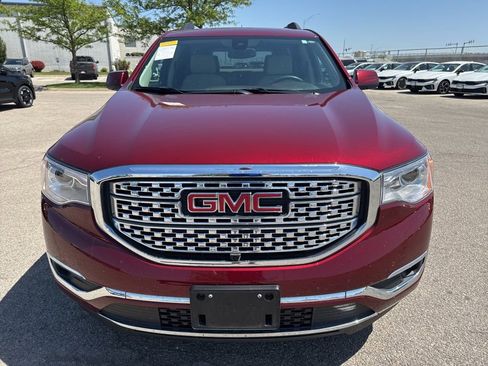 Used 2018 GMC Acadia Denali w/ Technology Package AWD/4WD image 2