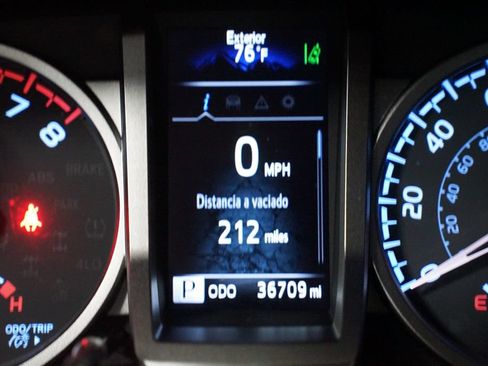 Used 2023 Toyota Tacoma SR5 RWD image 17