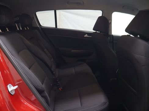 Used 2019 Kia Sportage LX image 13