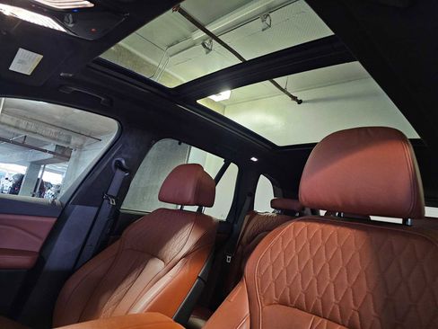 Used 2022 BMW X5 xDrive45e w/ M Sport Package image 37