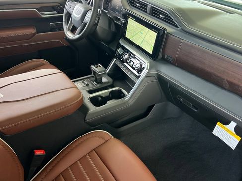New 2026 GMC Sierra 1500 Denali Ultimate AWD/4WD image 13
