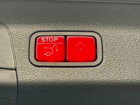 Used 2024 Mercedes-Benz GLS 63 AMG 4MATIC image 16