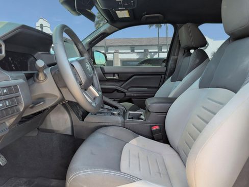 Used 2024 Toyota Tacoma TRD Sport RWD image 11