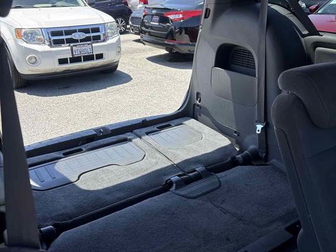 Used 2010 Honda Odyssey EX image 12