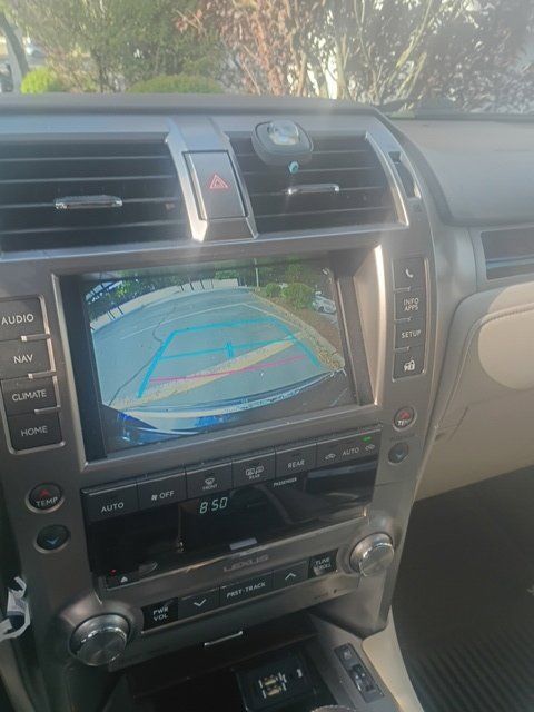 Used 2019 Lexus GX 460 Premium w/ Premium Package AWD/4WD image 3