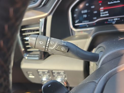 Used 2023 GMC Sierra 1500 AT4 AWD/4WD image 27