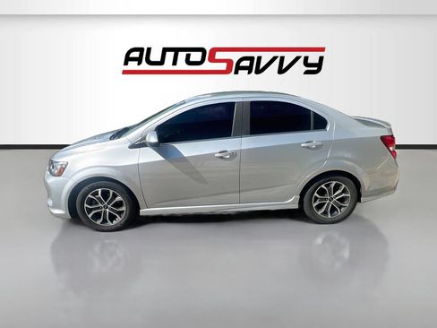 Used 2020 Chevrolet Sonic LT w/ Convenience Package FWD image 4