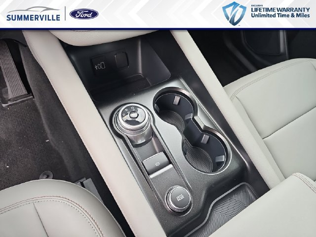 New 2026 Ford Explorer Active w/ Active Comfort Package RWD image 30