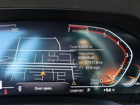 Used 2022 BMW 330i Sedan w/ Driving Assistance Package image 38