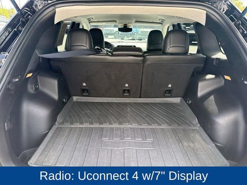 Used 2021 Jeep Cherokee Latitude Lux FWD image 10