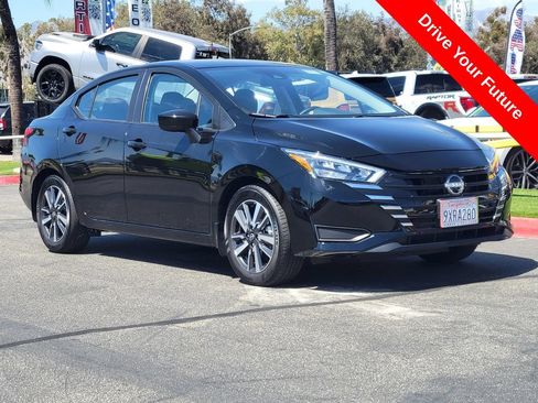 Used 2025 Nissan Versa SV w/ Trunk Package FWD image 34