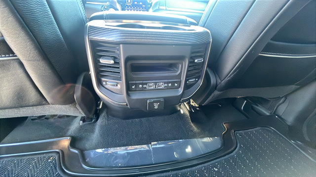 Used 2021 RAM 1500 Limited AWD/4WD image 23