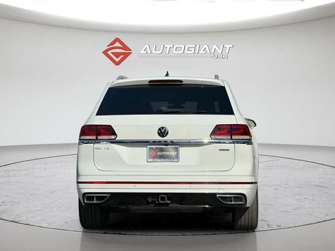 Used 2022 Volkswagen Atlas SEL R-Line AWD/4WD image 6