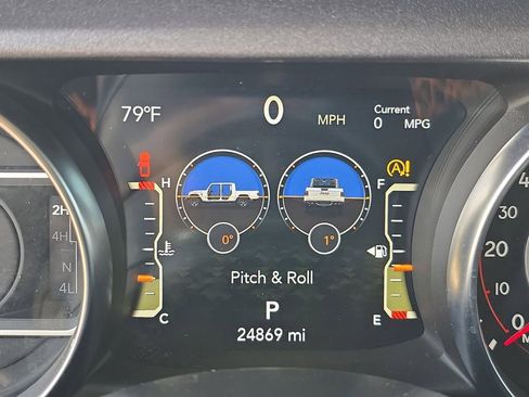 Used 2022 Jeep Gladiator Mojave w/ Trailer Tow Package image 21