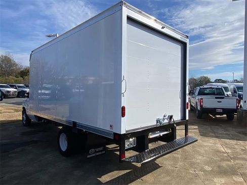 New 2026 Ford E-350 and Econoline 350 Super Duty w/ Power Equipment Group image 22