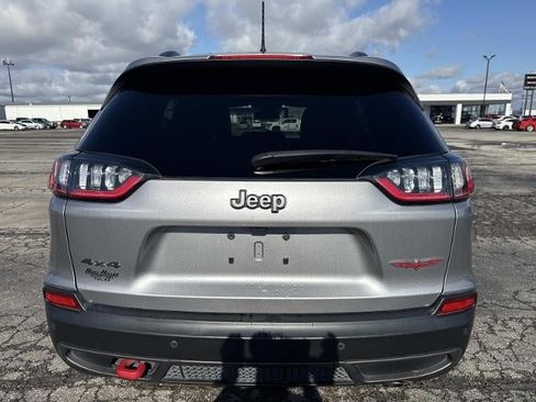 Used 2021 Jeep Cherokee Trailhawk w/ Comfort/Convenience Group AWD/4WD image 5