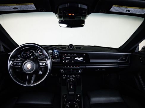 Used 2023 Porsche 911 Carrera T image 25