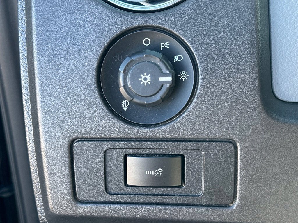 Used 2013 Ford F150 XLT w/ Luxury Equipment Group AWD/4WD image 18