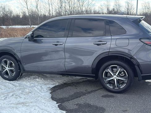 Used 2024 Honda HR-V EX-L image 12