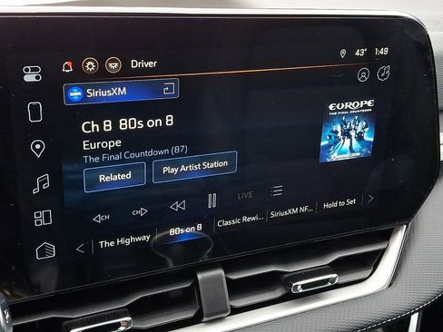 Used 2026 Chevrolet Equinox LT w/ Convenience Package II image 16