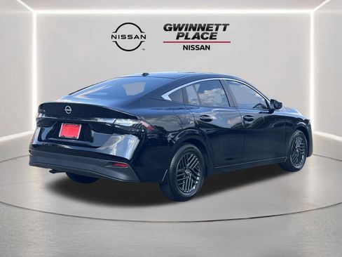Used 2026 Nissan Sentra SV w/ SV Convenience Package FWD image 23
