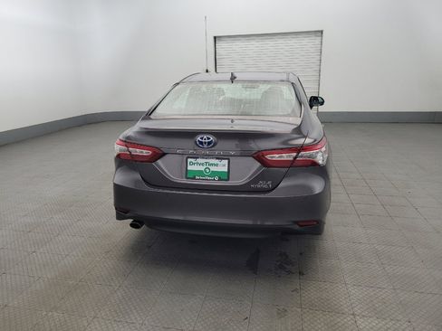 Used 2020 Toyota Camry XLE w/ Driver Assist Package image 7