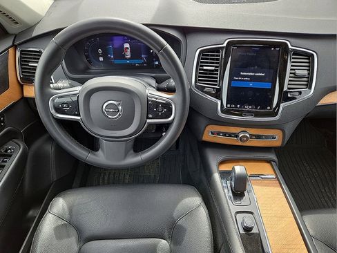 Used 2023 Volvo XC90 B6 Plus w/ Protection Package Premier image 20