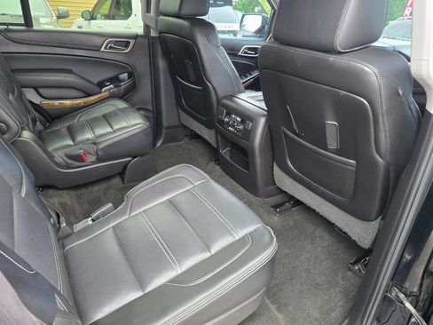 Used 2016 GMC Yukon Denali w/ Open Road Package AWD/4WD image 36