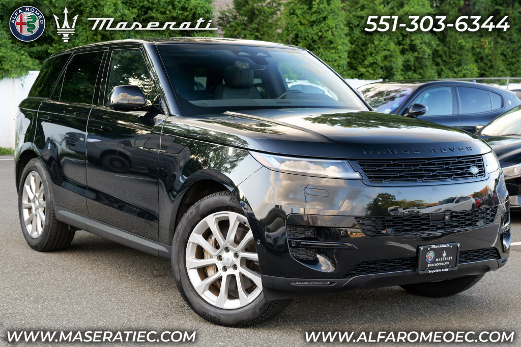 Used 2025 Land Rover Range Rover Sport SE AWD/4WD image 1