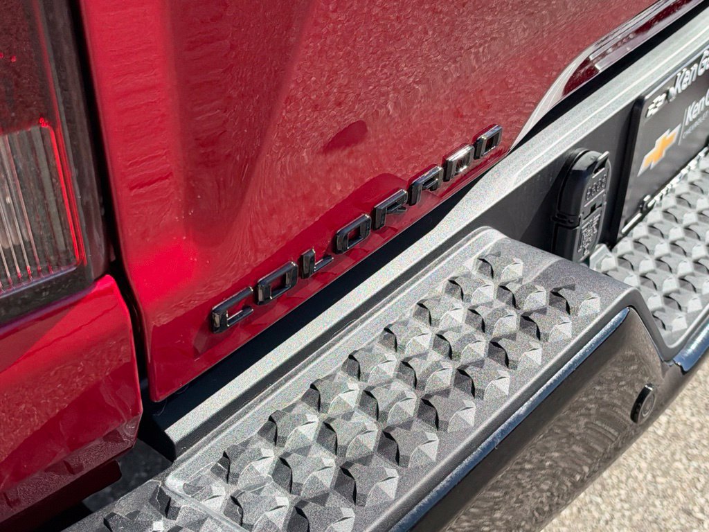 New 2026 Chevrolet Colorado Z71 w/ Technology Package AWD/4WD image 12