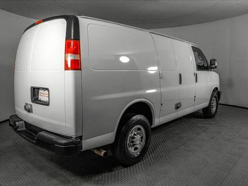 Used 2020 Chevrolet Express 2500 w/ Safety Package RWD image 9
