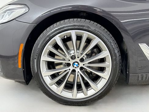 Used 2023 BMW 530i xDrive w/ Premium Package AWD/4WD image 31