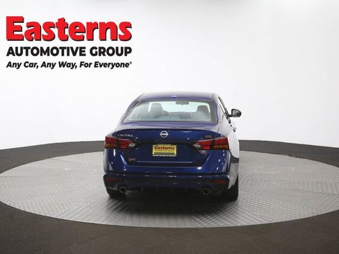 Used 2023 Nissan Altima 2.5 SR FWD image 36