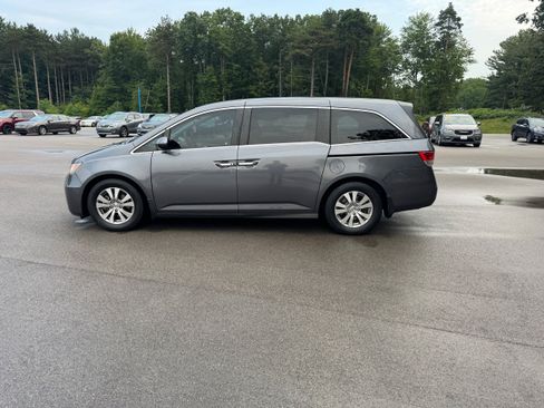 Used 2016 Honda Odyssey EX image 6
