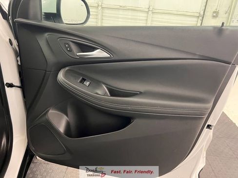Used 2025 Buick Encore GX Preferred FWD image 38