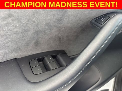 Used 2022 Tesla Model 3 Long Range image 12