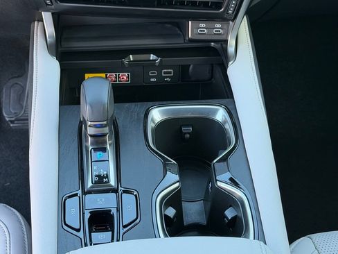 Used 2024 Lexus RX 350 Premium Plus w/ Convenience Package FWD image 32