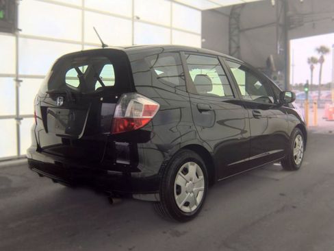 Used 2013 Honda Fit image 4