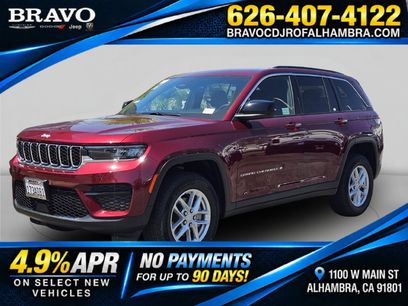 New 2026 Jeep Grand Cherokee Laredo