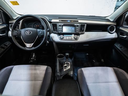 Used 2015 Toyota RAV4 XLE image 12