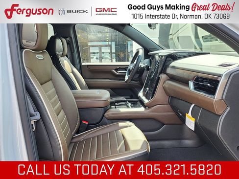 New 2026 GMC Yukon XL Denali Ultimate AWD/4WD image 49