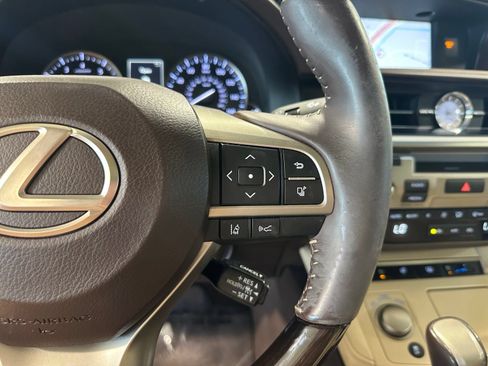 Used 2017 Lexus ES 350 FWD image 19