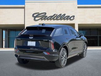 New 2025 Cadillac Optiq Sport 1 video 3